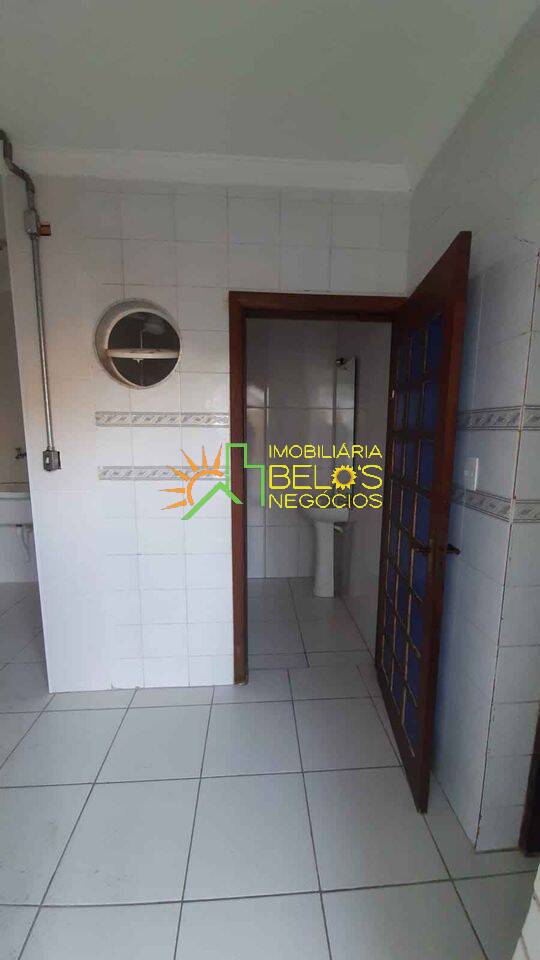 Casa à venda e aluguel com 3 quartos, 550m² - Foto 22