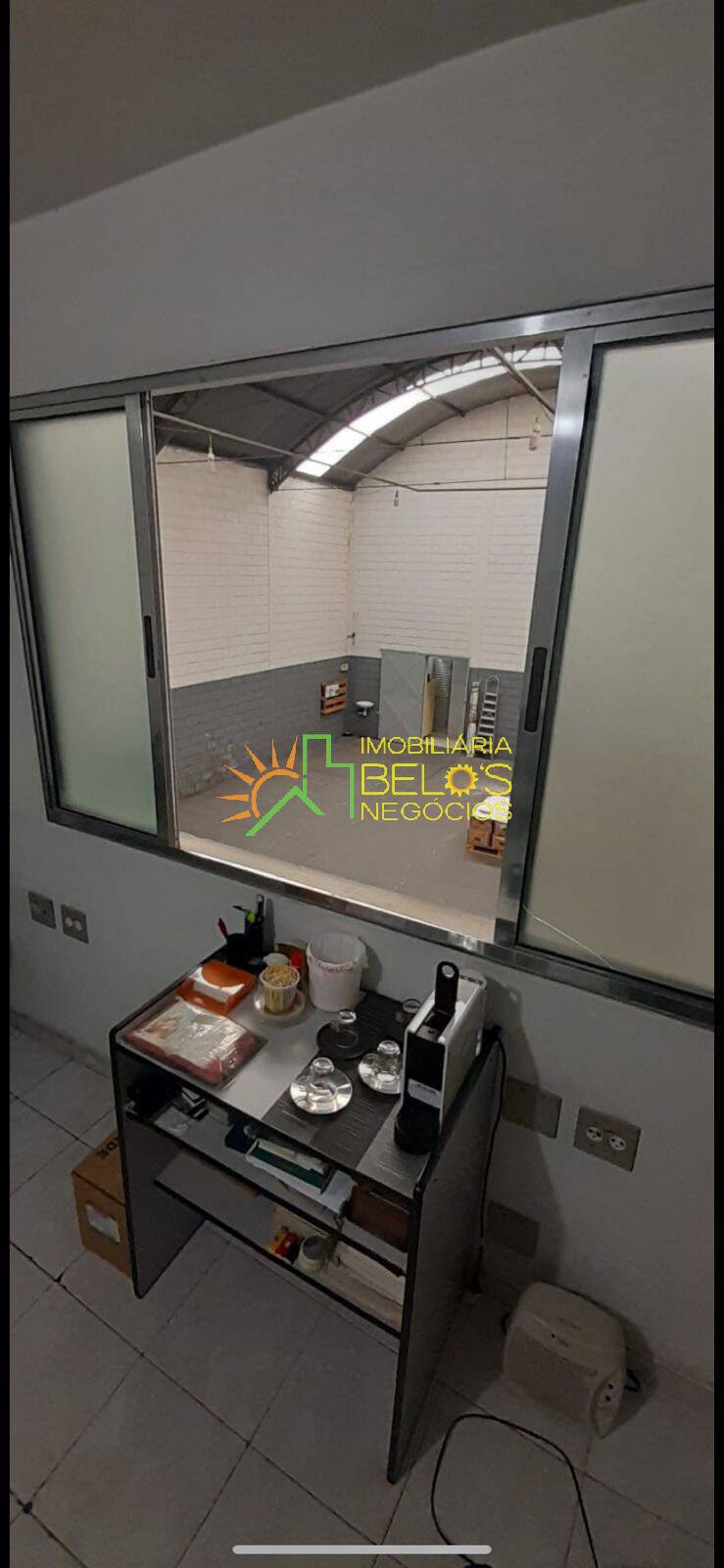 Depósito-Galpão-Armazém para alugar, 350m² - Foto 22