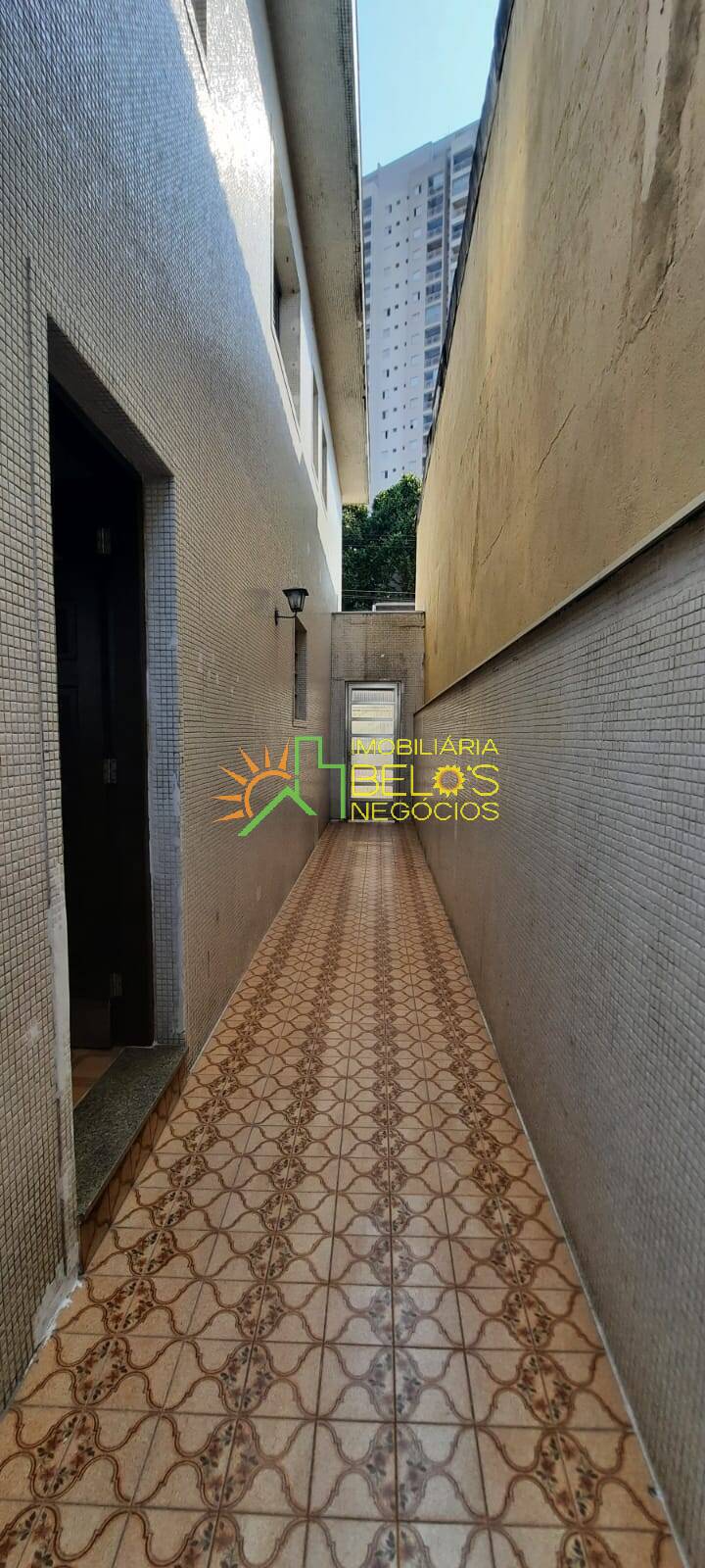 Casa à venda com 3 quartos, 270m² - Foto 11