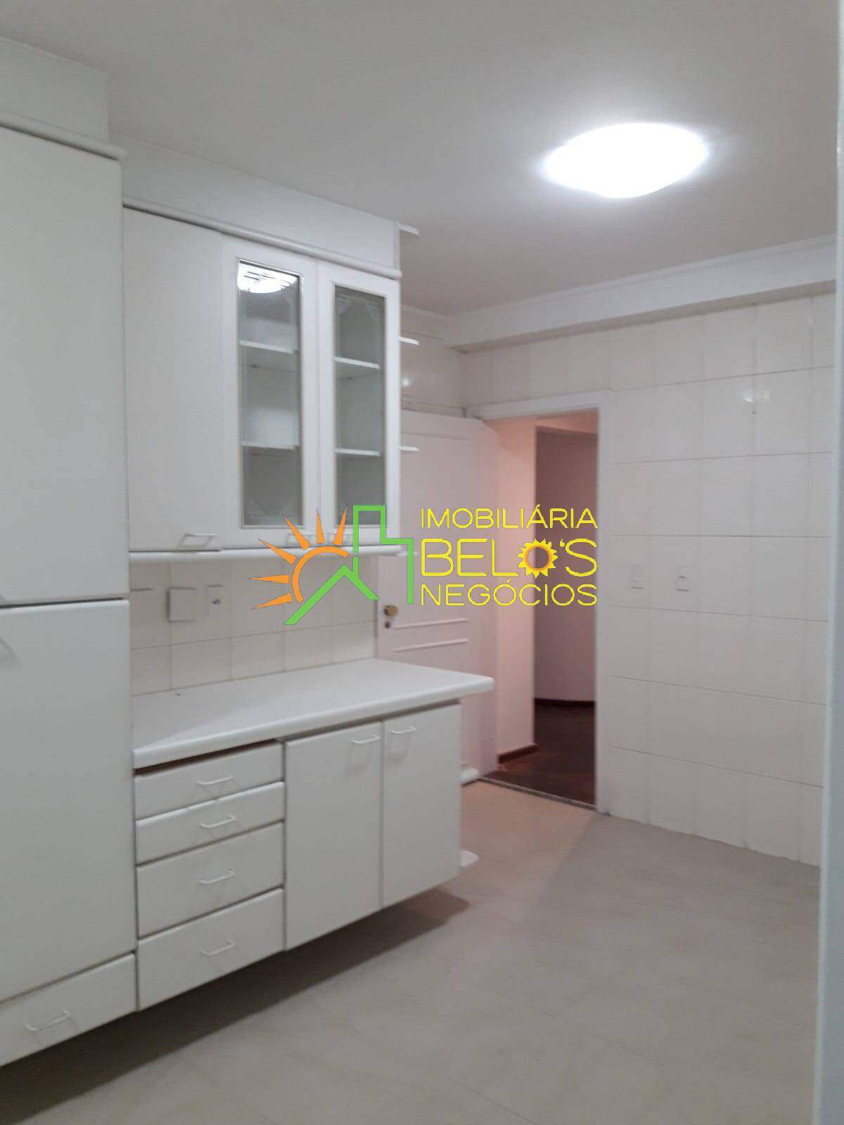 Apartamento à venda e aluguel com 3 quartos, 210m² - Foto 15