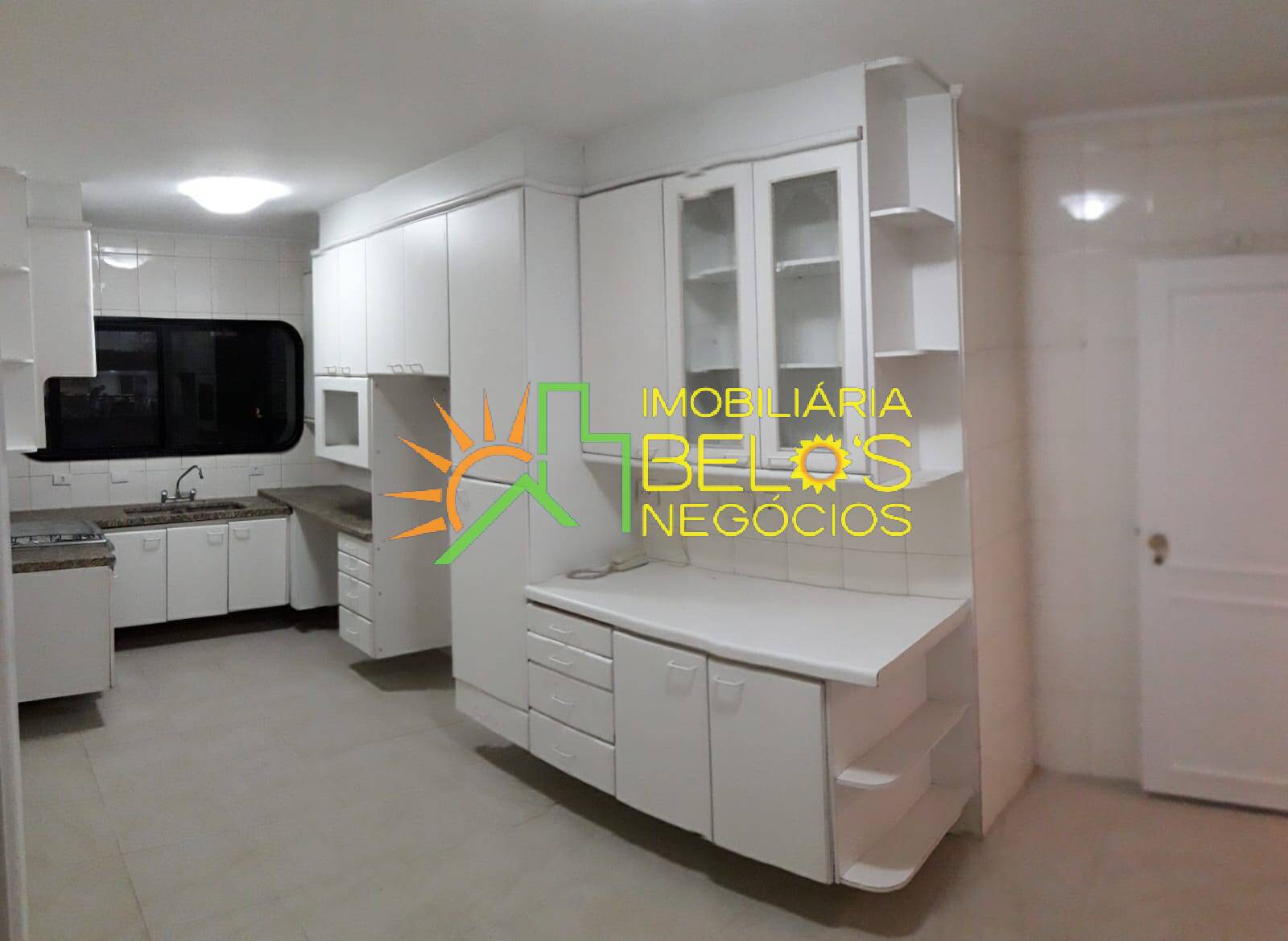 Apartamento à venda e aluguel com 3 quartos, 210m² - Foto 18