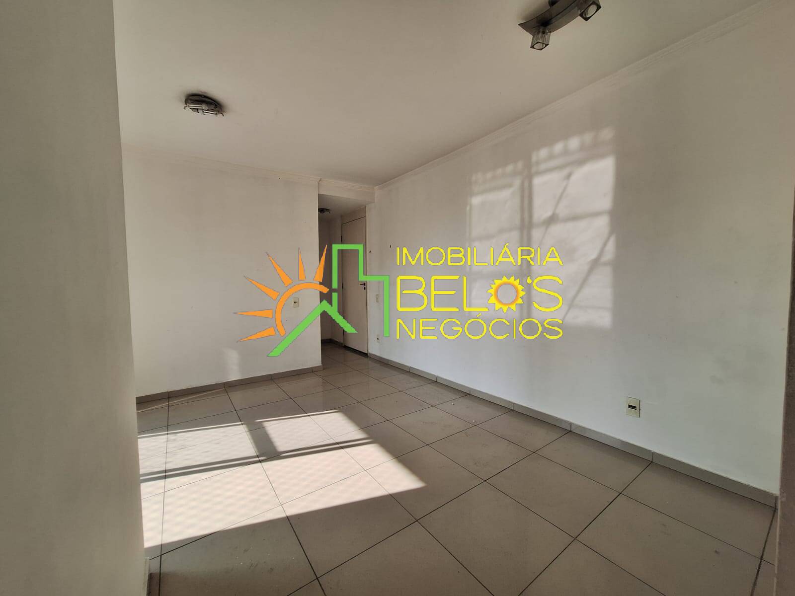 Apartamento para alugar com 2 quartos, 50m² - Foto 3